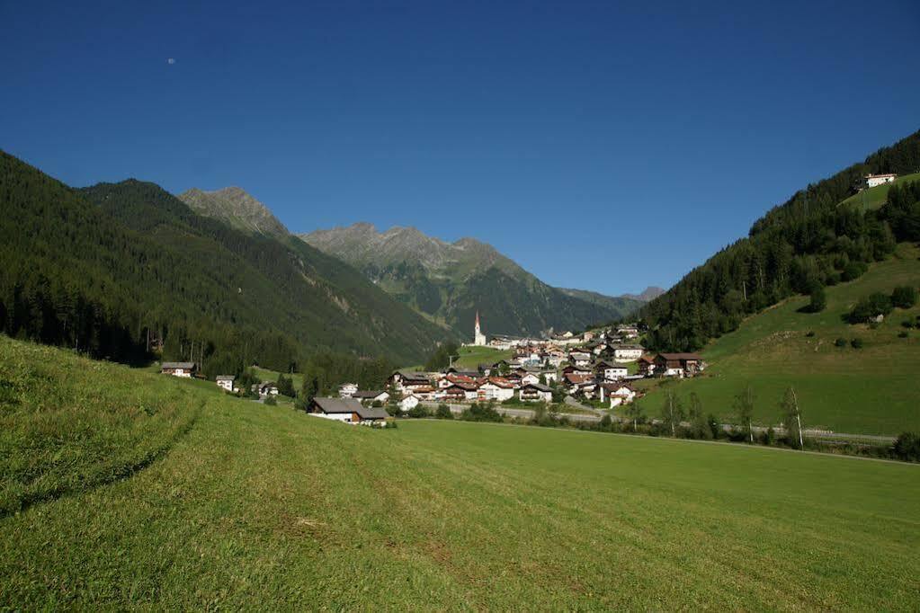 Hotel Muehlwald Exterior foto